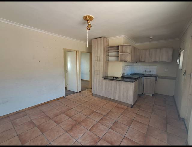 2 BEDROOM APARTMENT FOR SALE IN SUNRIDGE